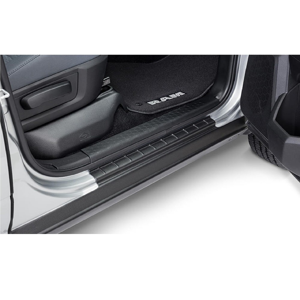 Bushwacker Trail Armor Rocker Panel Covers for 07-13 Silverado 1500 Ext Cab