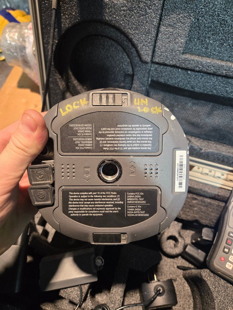 Hemisphere S631 GNSS GPS SURVEYOR Package