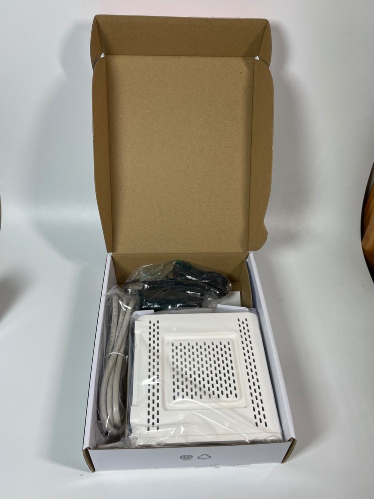 ARRIS Surfboard SB6190 - 32x8 Cable Modem - White