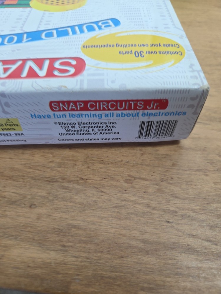 ELENCO Snap Circuits Jr. 100 Experiments Electronics Discovery Kit