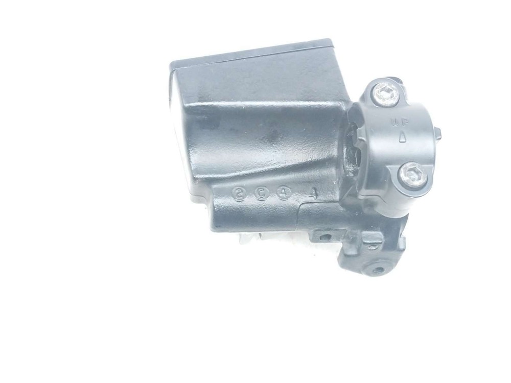 21-24 Triumph Trident 660 Clutch Master Cylinder