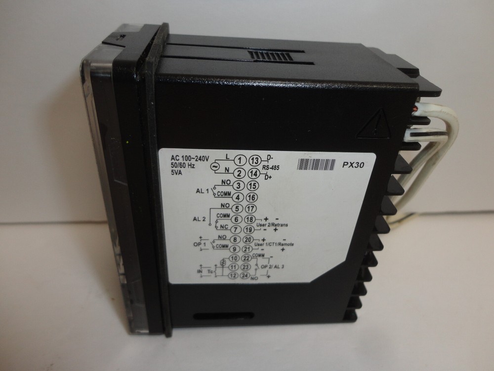 Red Lion PXU10030Temperature PID controller relay out 100-240VAC power