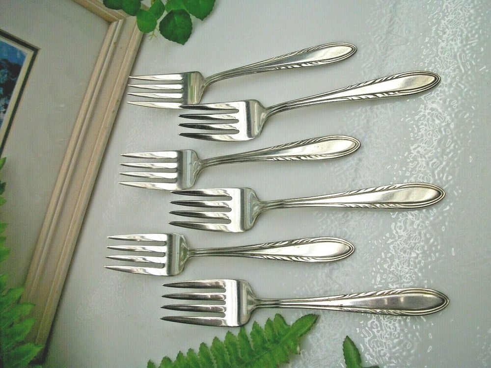 6 National Silver FLAME Silverplate Salad Forks 1938
