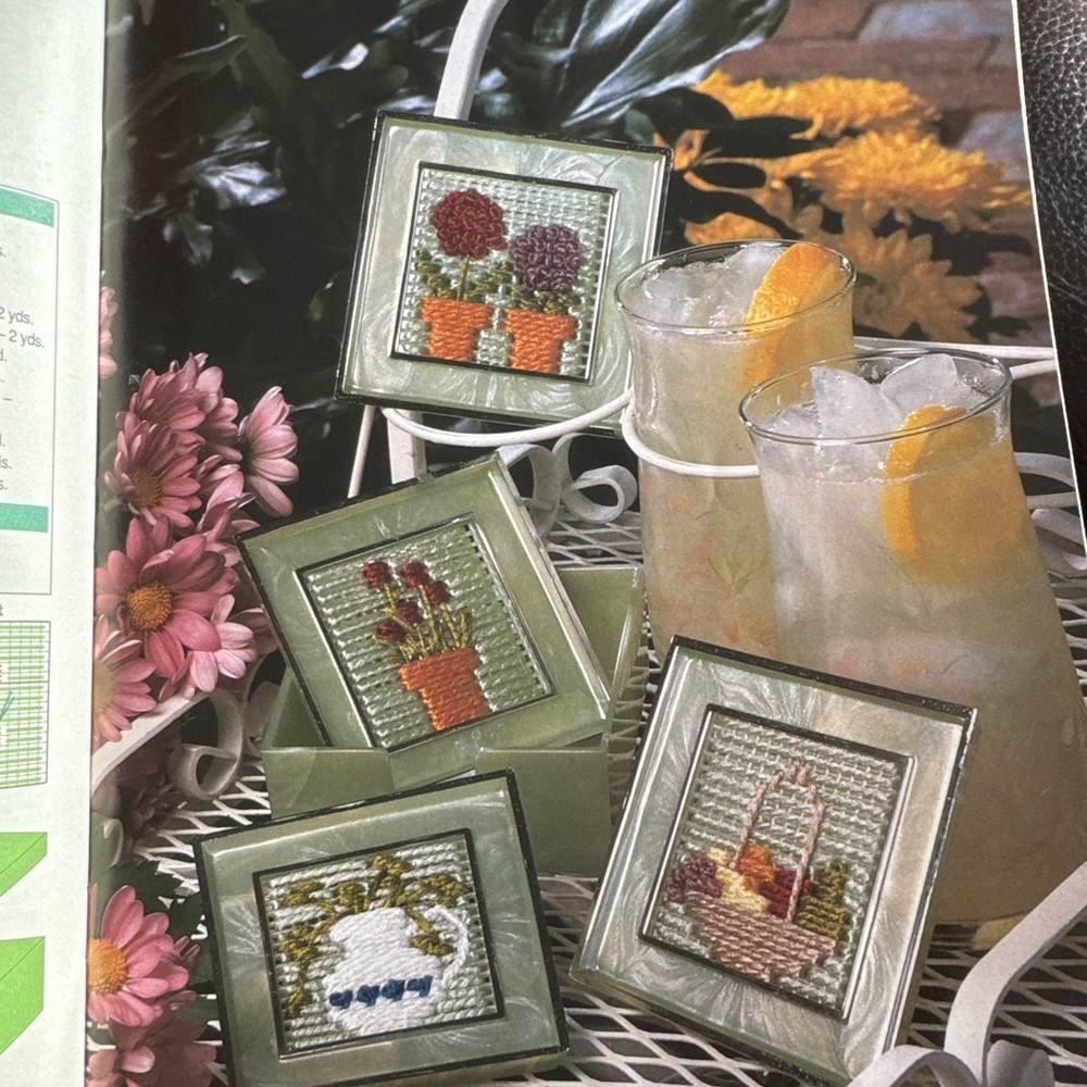 Quick & Easy Plastic Canvas Magazine 1992 No. 17 21 projects *AV