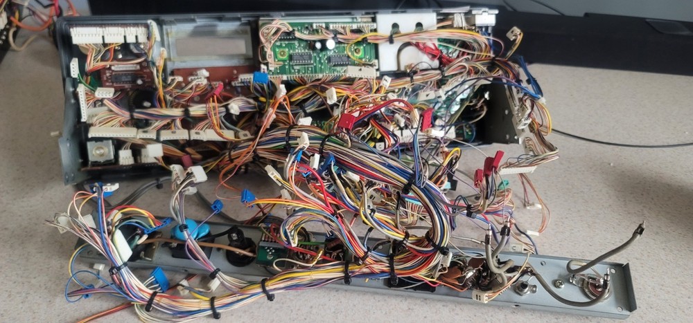 KENWOOD FRONT PANEL W/ DISPLAY CONTROLS SWITCHES METER ETC FOR TS 940S