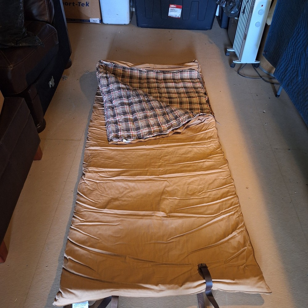 2006 Marlboro bed roll