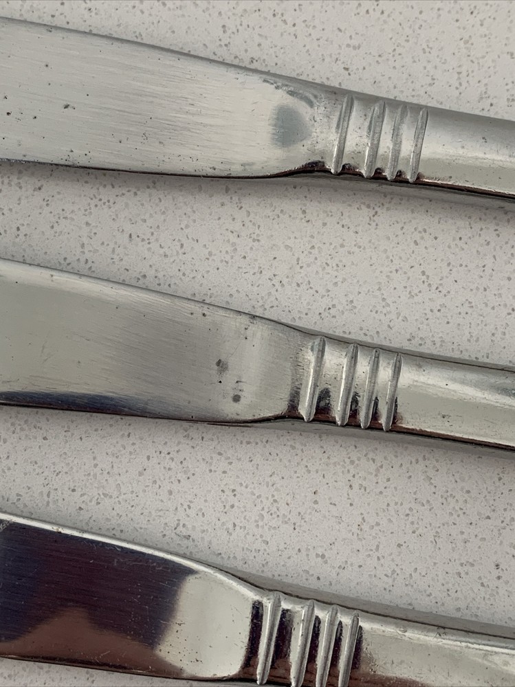4 Pcs Rogers Co Country Shell Dinner Knives Stainless Flatware Retired