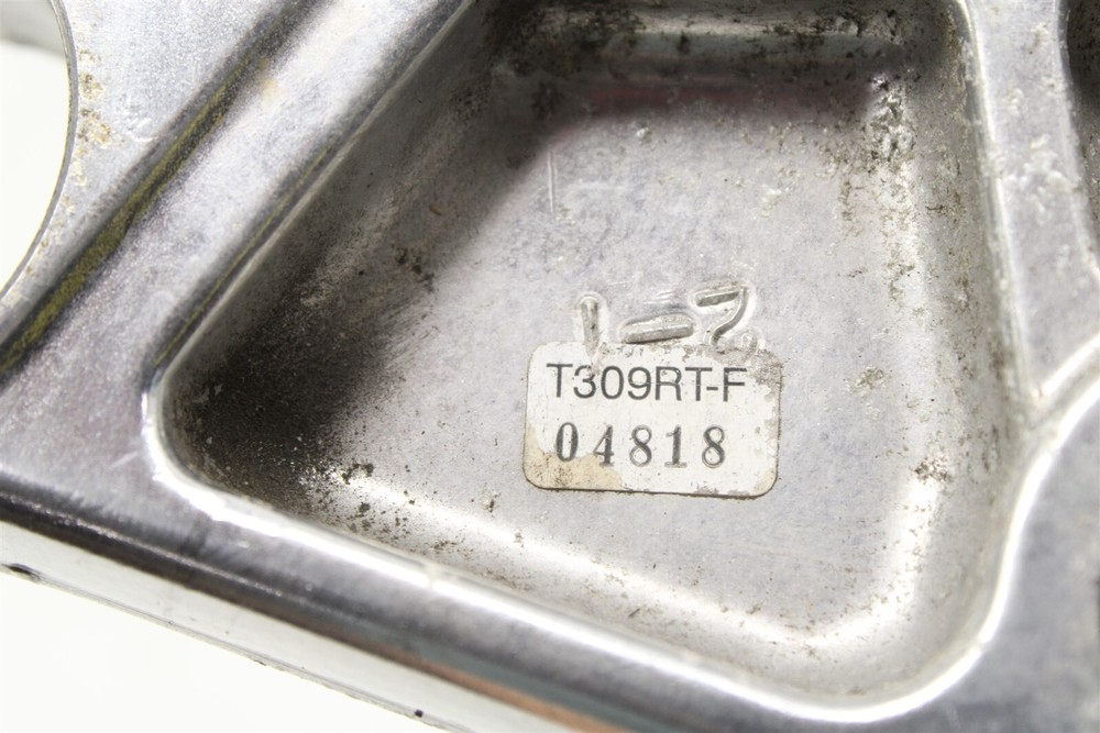2003 Triumph Thunderbird Triple Tree Clamp 95-03