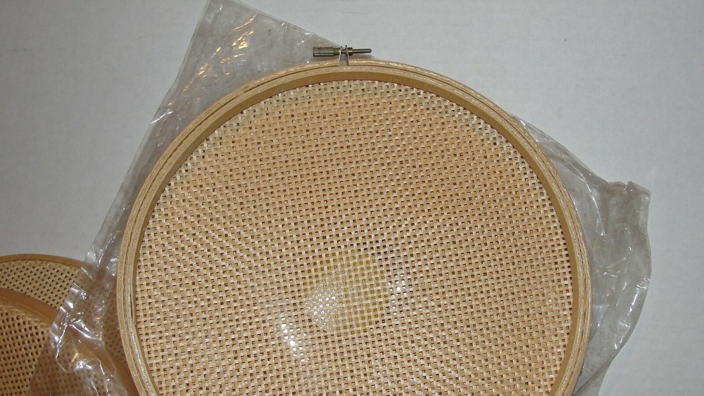 (5) WANG'S - 7 COUNT NEEDLE WORK MATTED HOOP - FOR EMBROIDERY