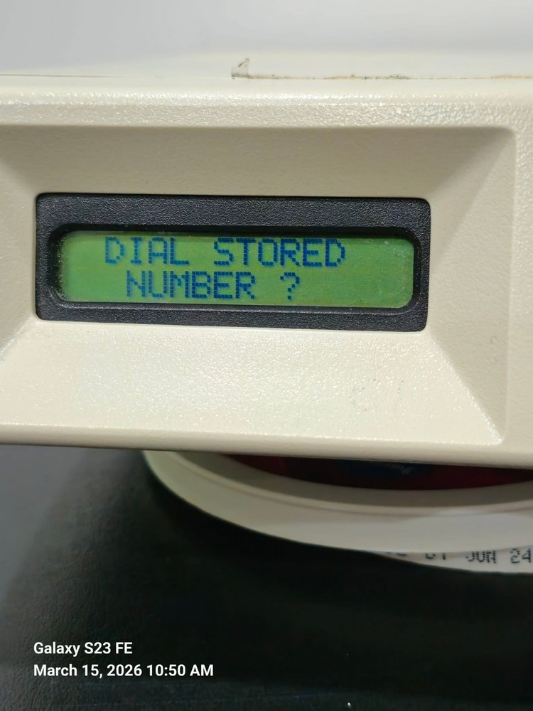 Motorola V.3229 14.4KBPS UDS Mount Modem LCD Display