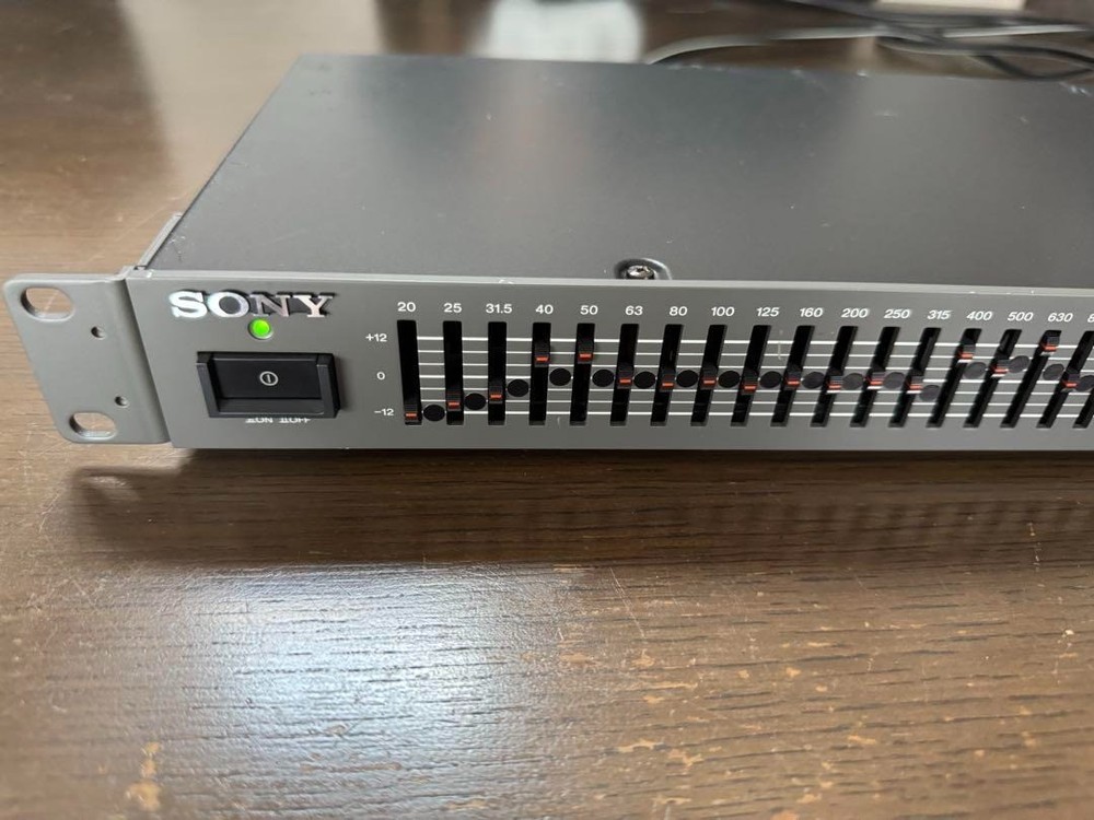 SONY GRAPHIC EQUALIZER SRP-E110