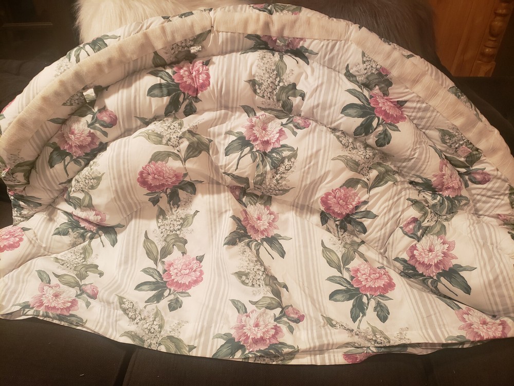 SOFT Cloth WHITE Floral QUEEN Headboard PLUSH Half moon SEATTLE