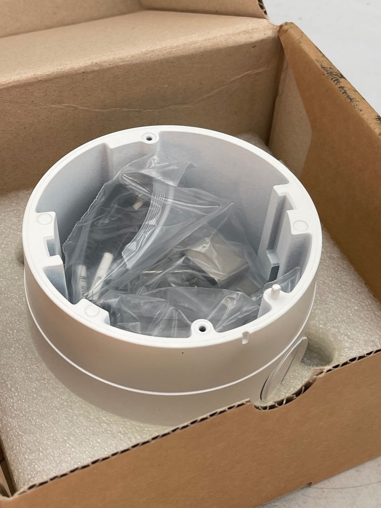 March Networks 25334 Hard Surface Adaptor for CAMPXMICRODE Boxed Camera Mount