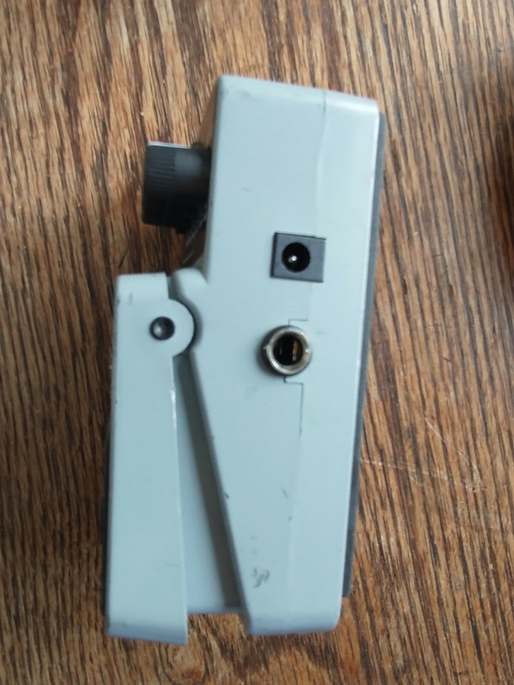 Behringer UO300 Ultra Octaver Octave Effects Pedal