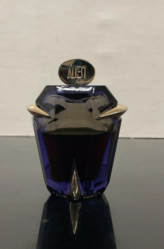 Thierry Mulger Alien Prodigy Elixir Extrait de Parfum Mini 0.33 Fl Oz, As Shown.