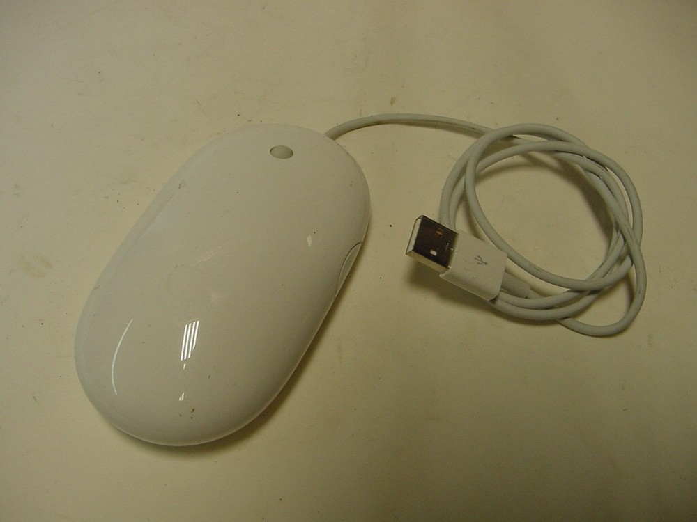 GENUINE APPLE USB MOUSE A1152