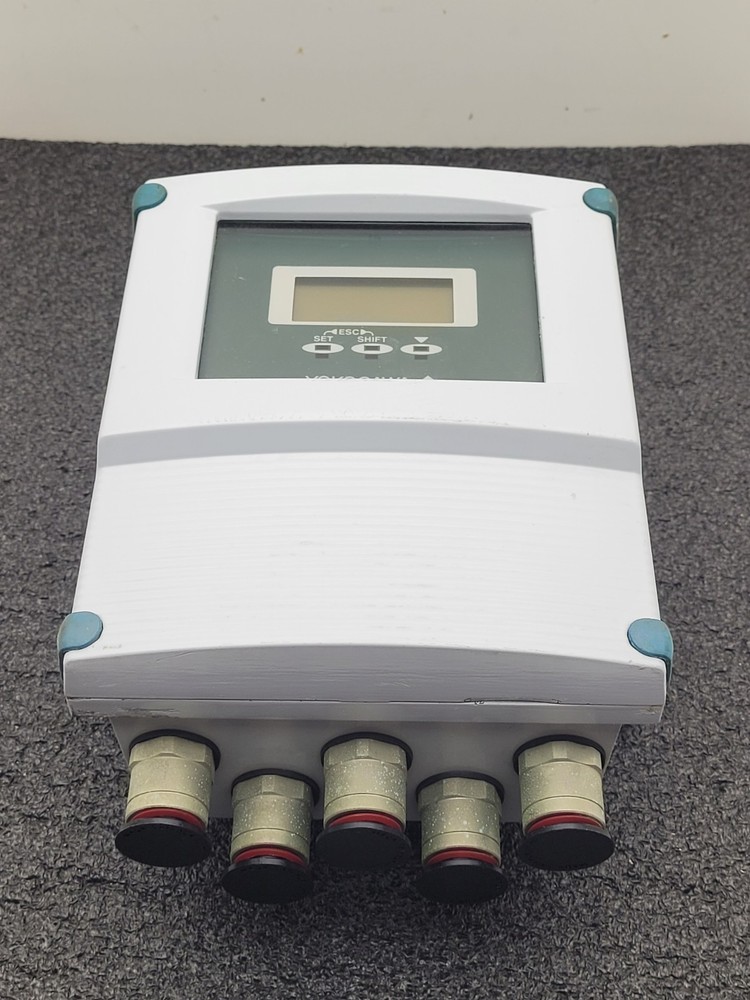 Yokogawa Admag AXFA11G-E2-21/A Magnetic Flowmeter Transmitter Transducer