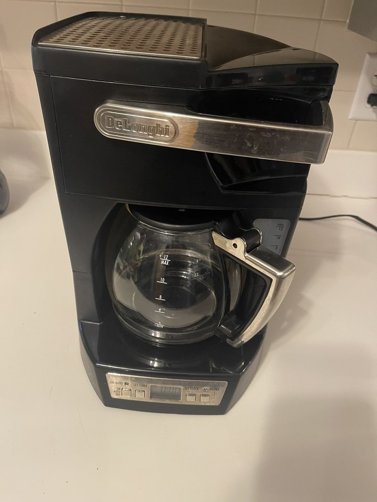 DeLonghi DCF212T Programmable 12 Cup Coffee Maker Front Access Black TESTED