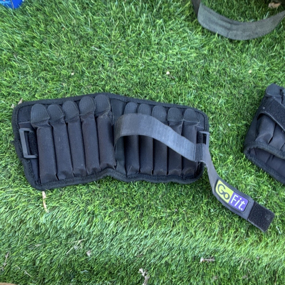 GoFit Adjustable Wrist & Ankle Weights Set Black Fabric Pair