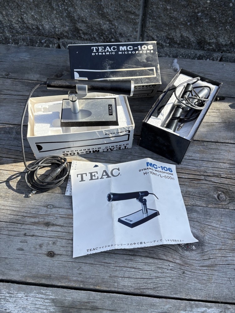 TEAC MC-106 DYNAMIC MICROPHONE New Old Stock