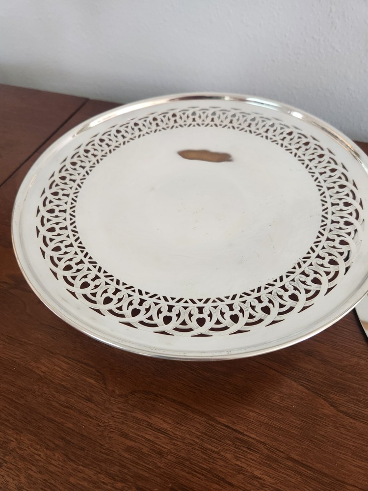 Sheffield Silver Footed Plate With Lid (SB12)