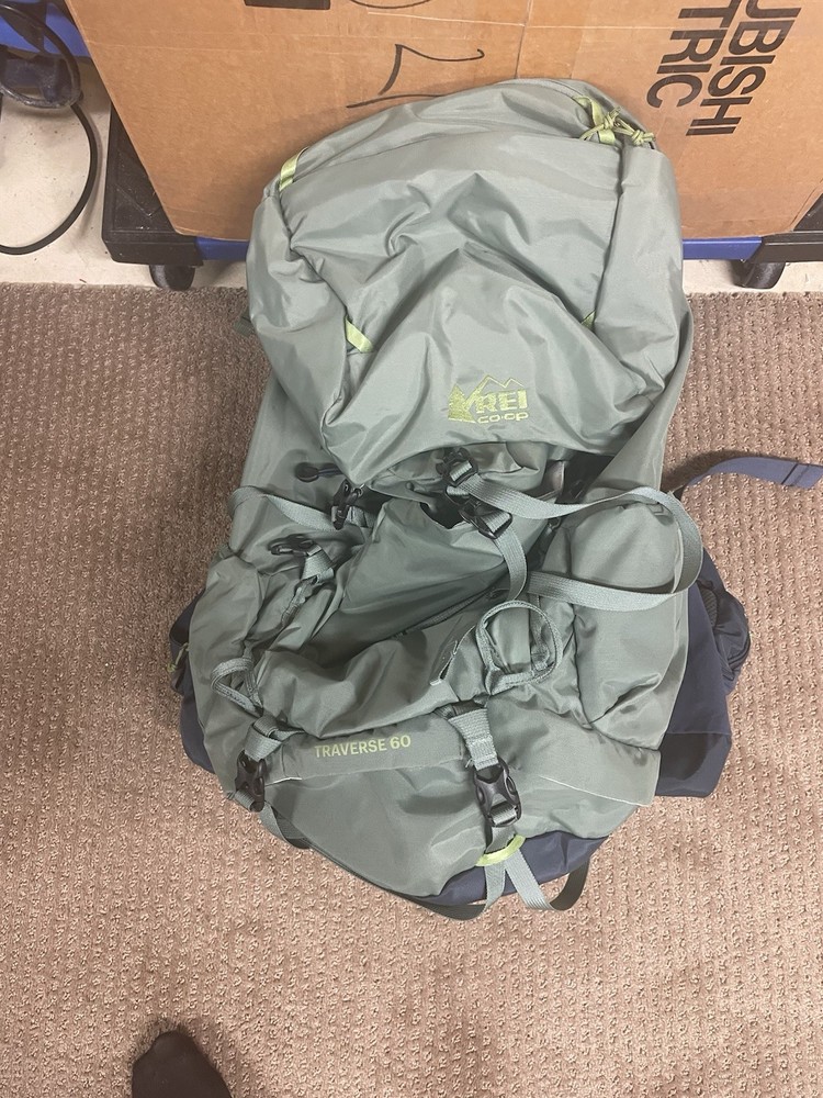 Rei Traverse 60