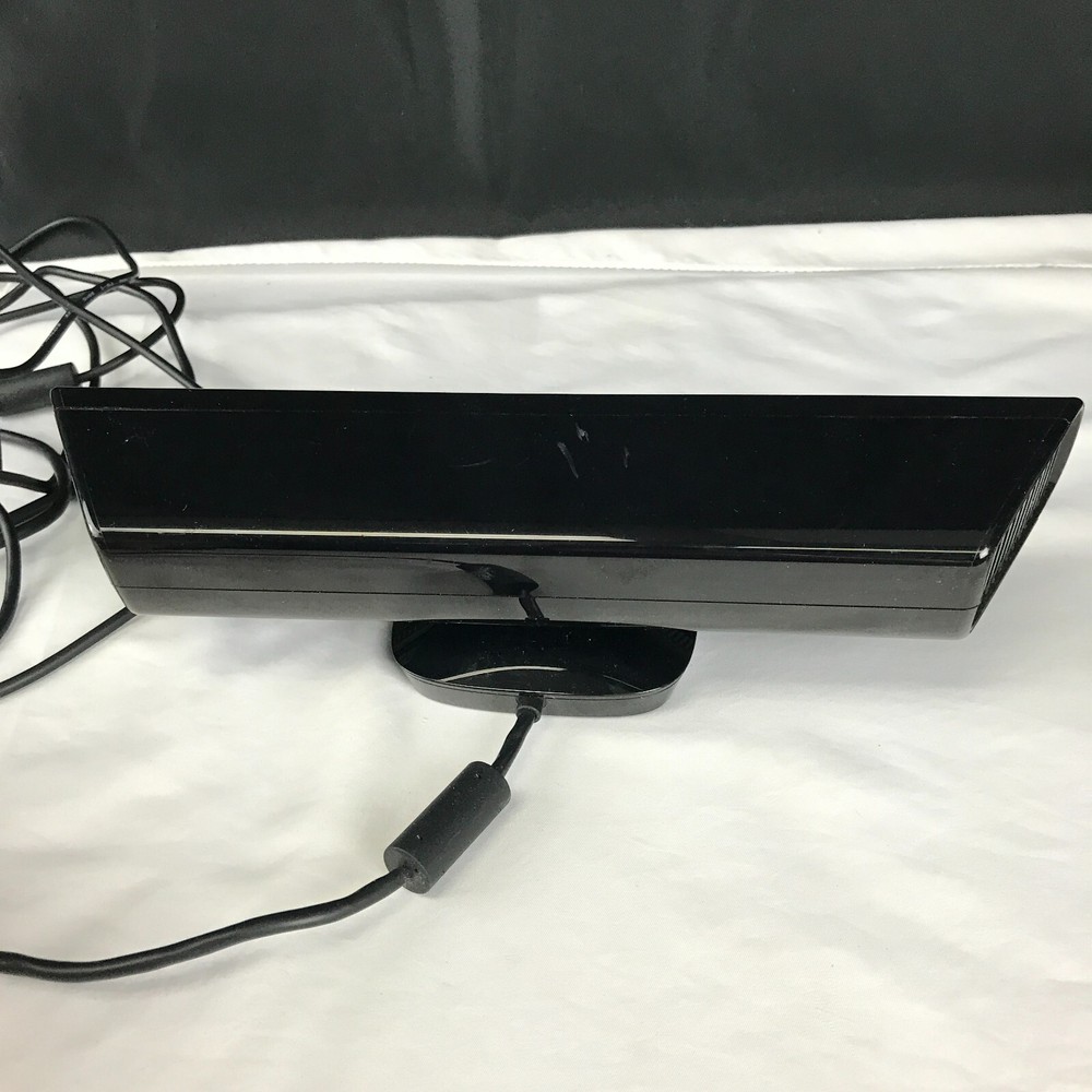 Microsoft Xbox 360 Kinect Sensor Model 1414 Black