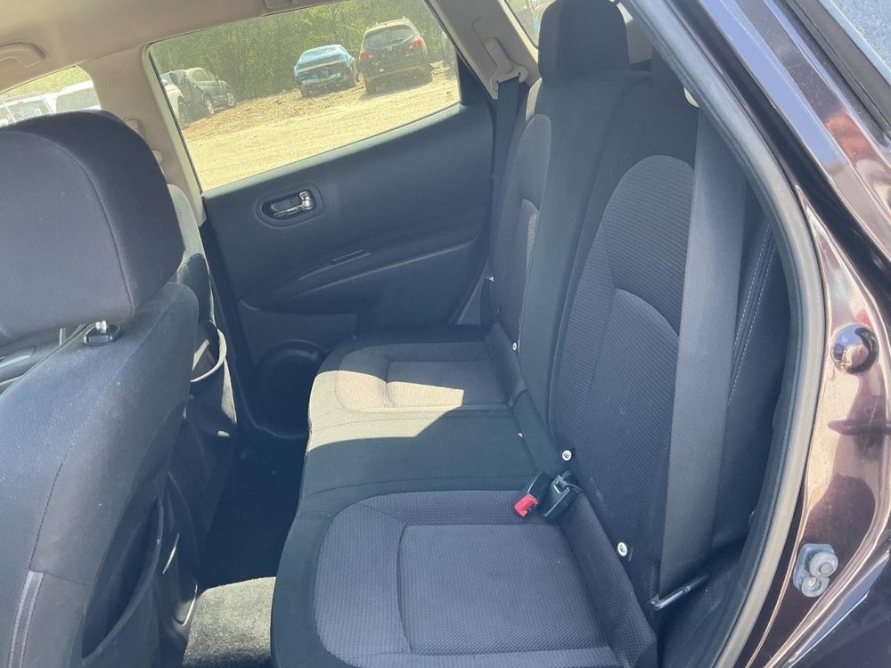 ROGUE 2011 Glove Box 5017222