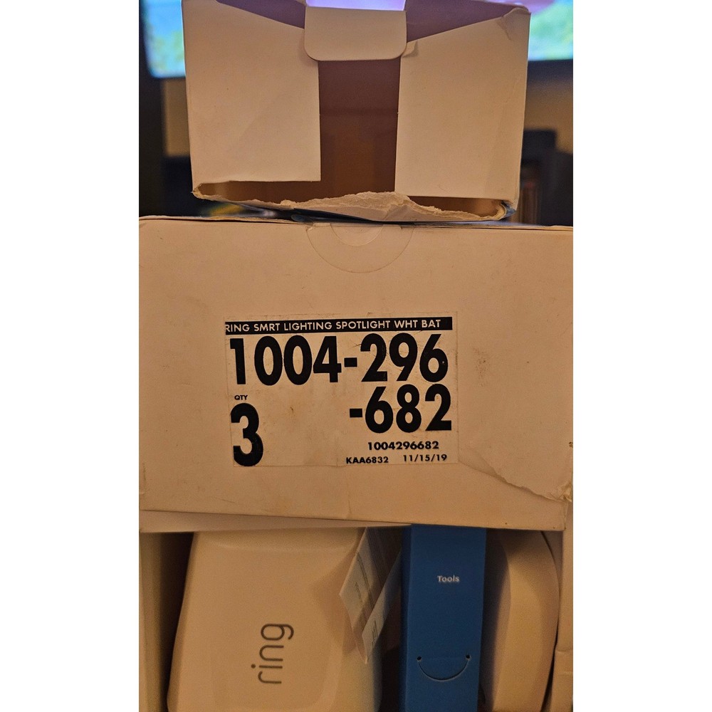 Ring Smart Lighting Spotlight White and Motion Sensor Black Bundle New Open Box