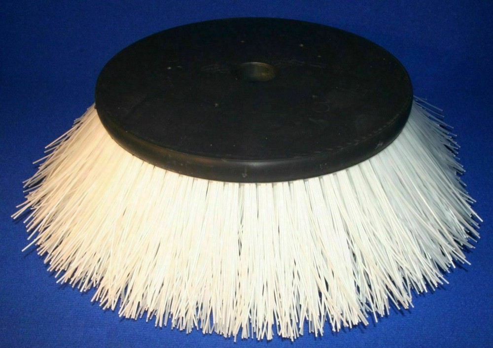 Malish 842918T - Broom Nylon