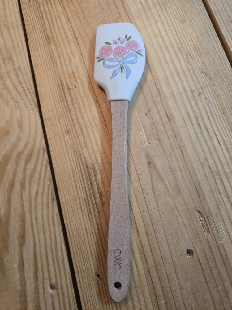 CVC Floral Measuring Spoon with Conversion Chart, Wood & Plastic, Multicolor