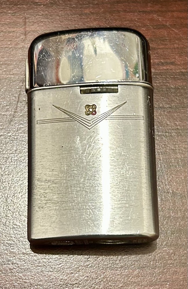 VINTAGE Ronson Gas Varaflame Windlite Lighter