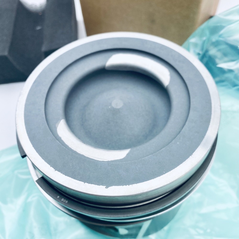 DEUTZ PISTON 04612031 GENUINE OEM