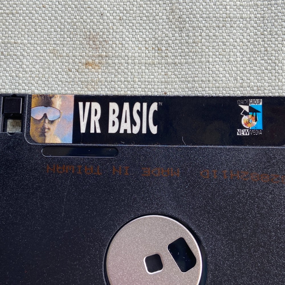 Vintage Video Game 3.5” Floppy Disk VR Basic Virtual Reality World Maker IBM PC