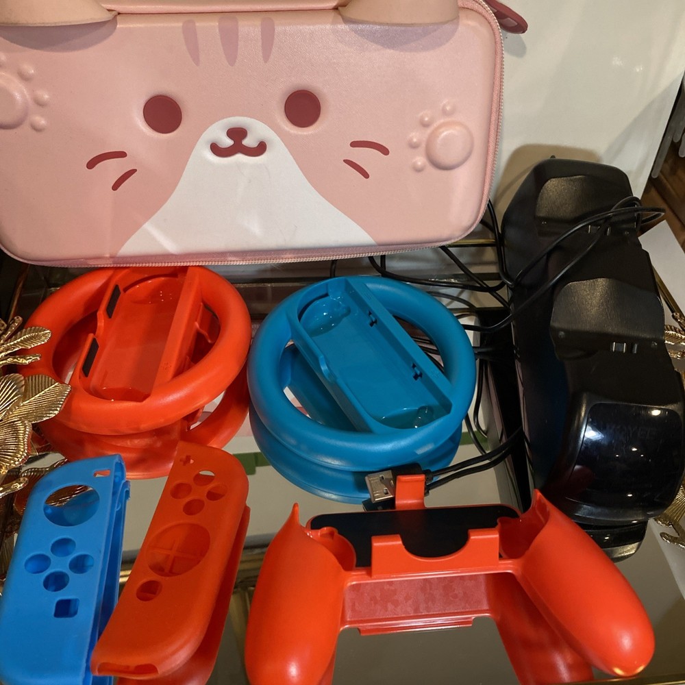 Nintendo Items And Accessories