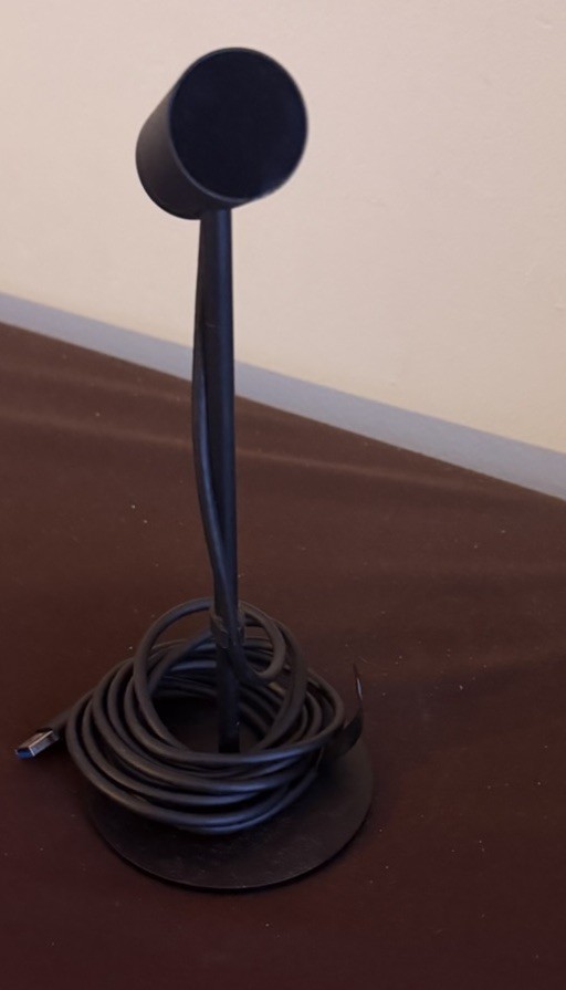 Oculus Rift with Touch Controllers And 1 Sensor