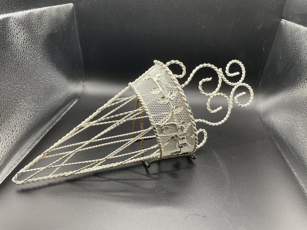 Twisted wire - distressed wall mounted basket, cone shape white 15 x6