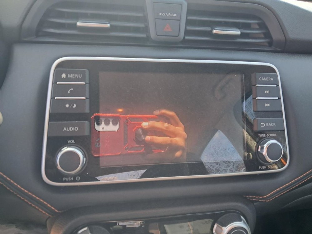 VERSA 2020 Glove Box 4837543