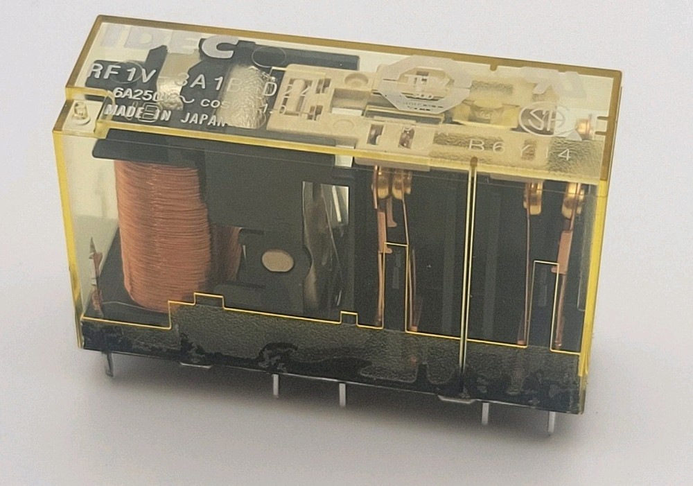 IDEC RF1V-3A1B-D24 / RF1V3A1BD24