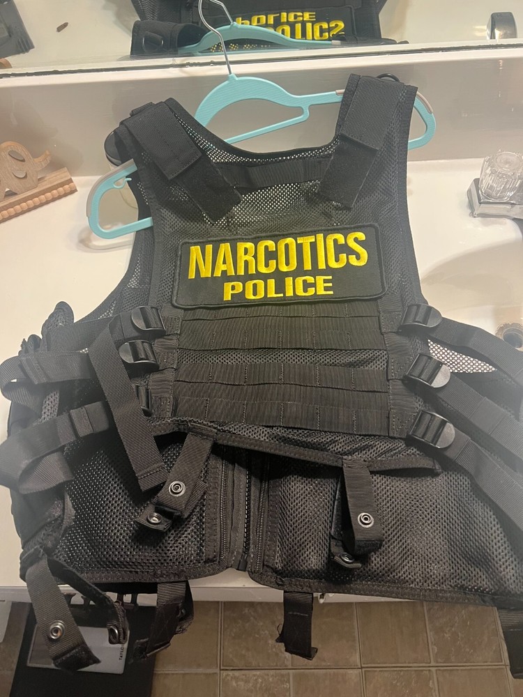 bullet proof vest with plates