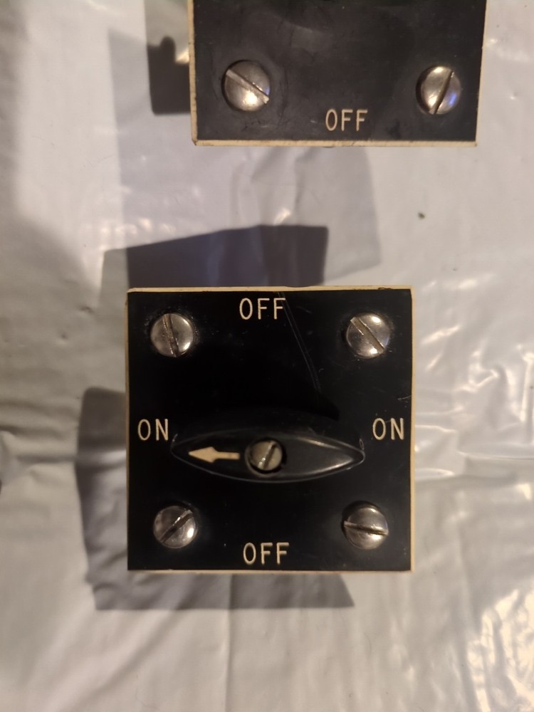 1x LAB Panel DRUM ROTARY ON/OFF SWITCH 120V ?? SEE PICS