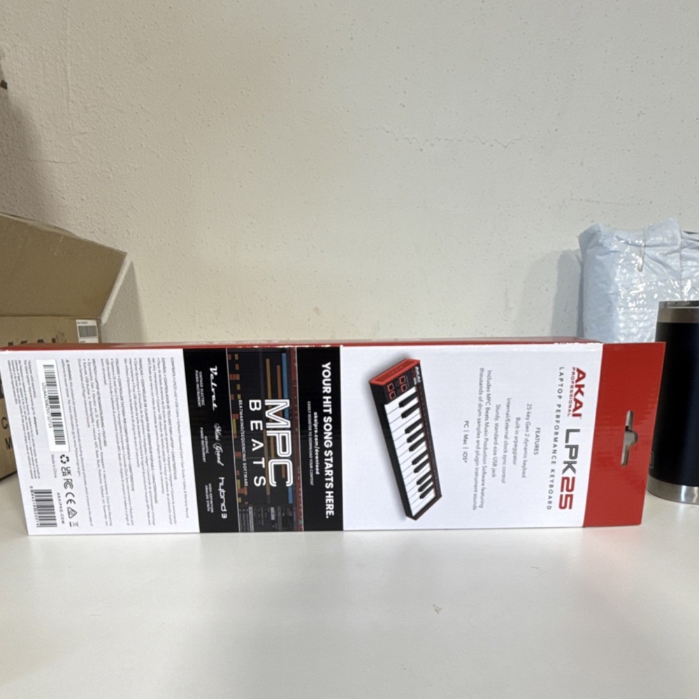 Akai LPK25 MIDI Keyboard Controller 25 Synth Keys USB Arpeggiator Software