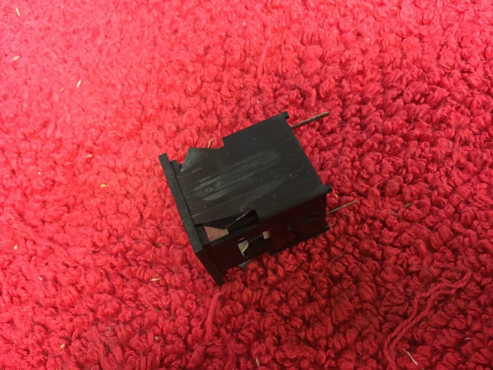 05-63115 LICON PUSH BUTTON SWITCH NOS