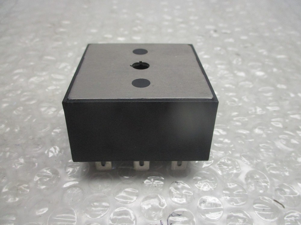 INDUSTRIAL SPARE THD1C415M SOLID STATE TIMER NSNP
