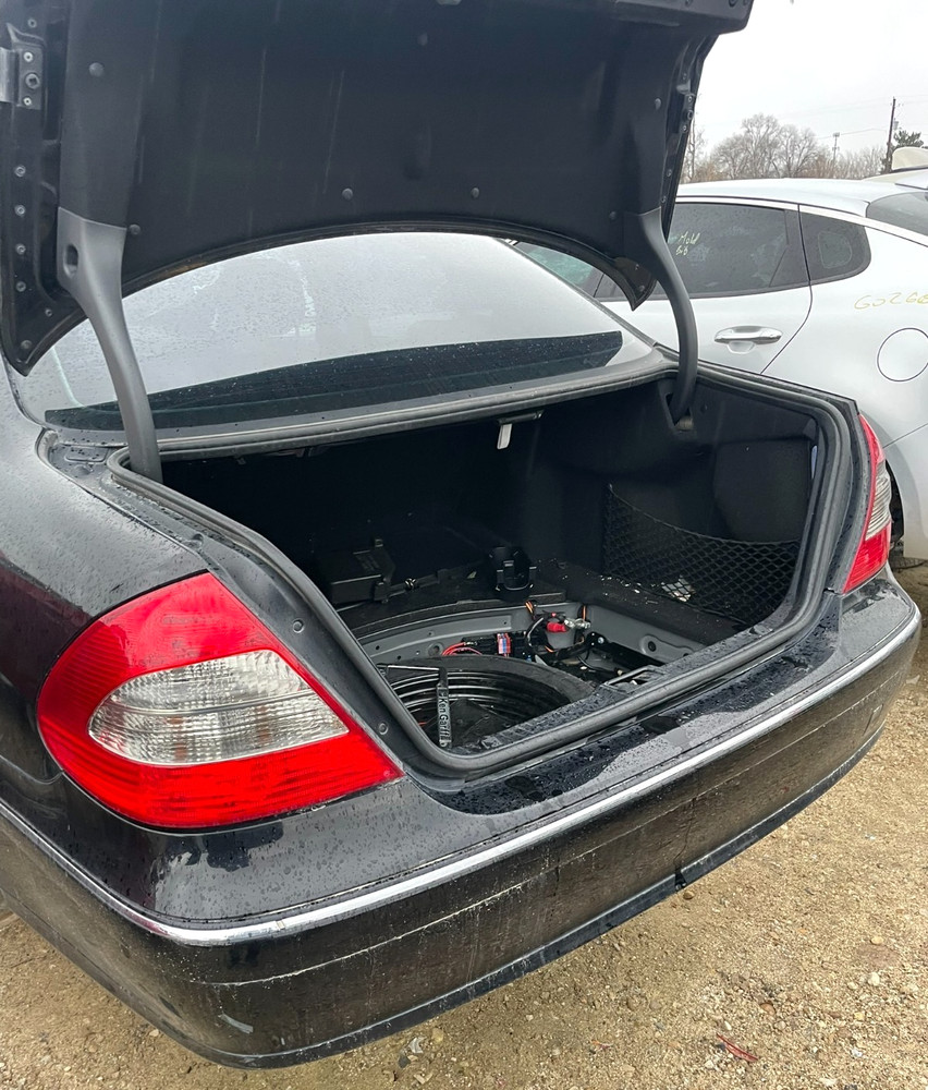 2008 Mercedes E Class Ignition Switch Control Module Unit OEM