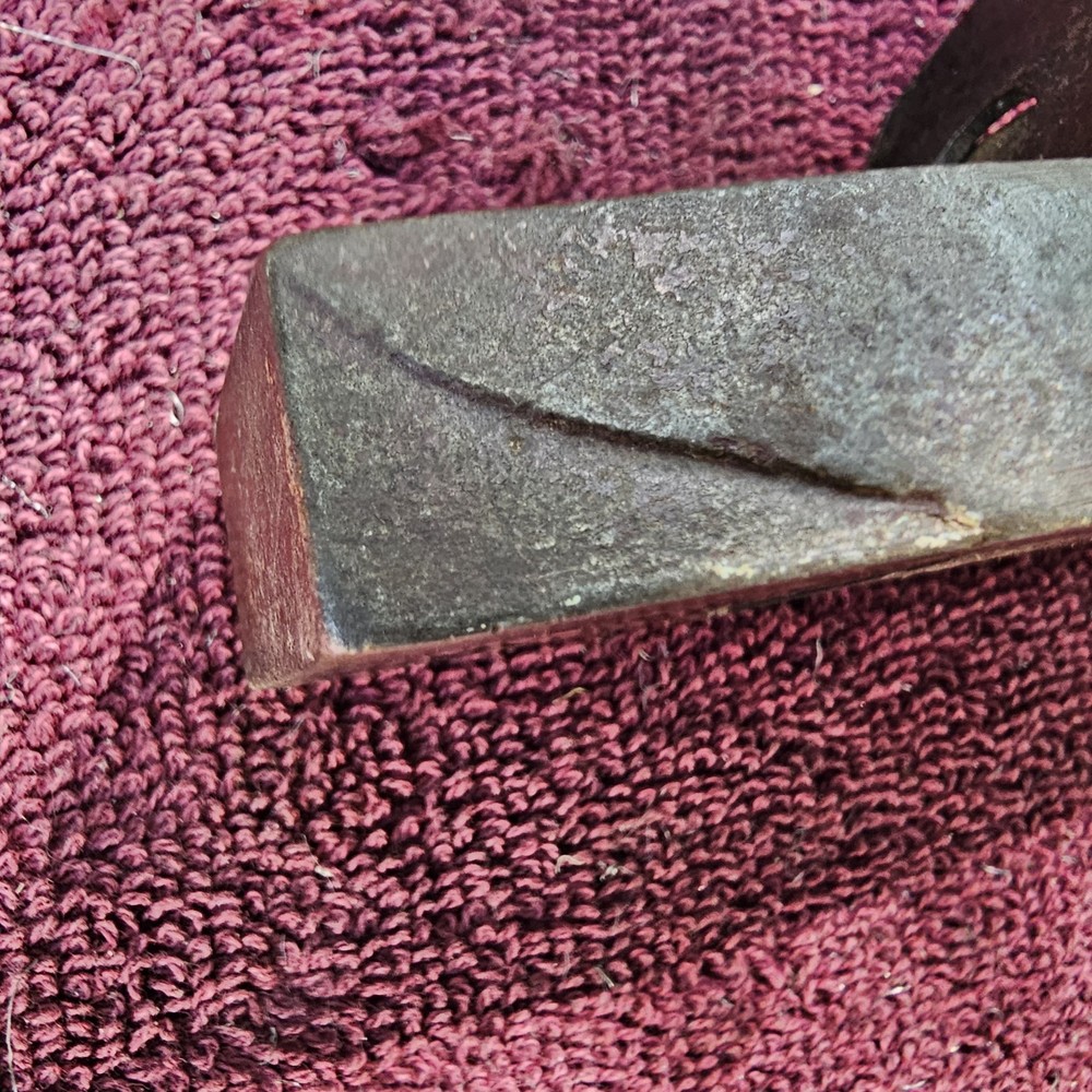 Antique Unmarked 4-1/2" Long Cast Iron Plane