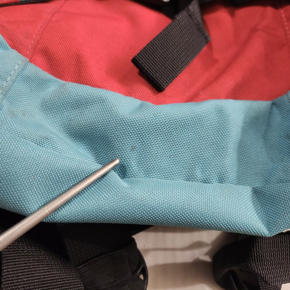 Dakine Mission 25L Red Blue Backpack
