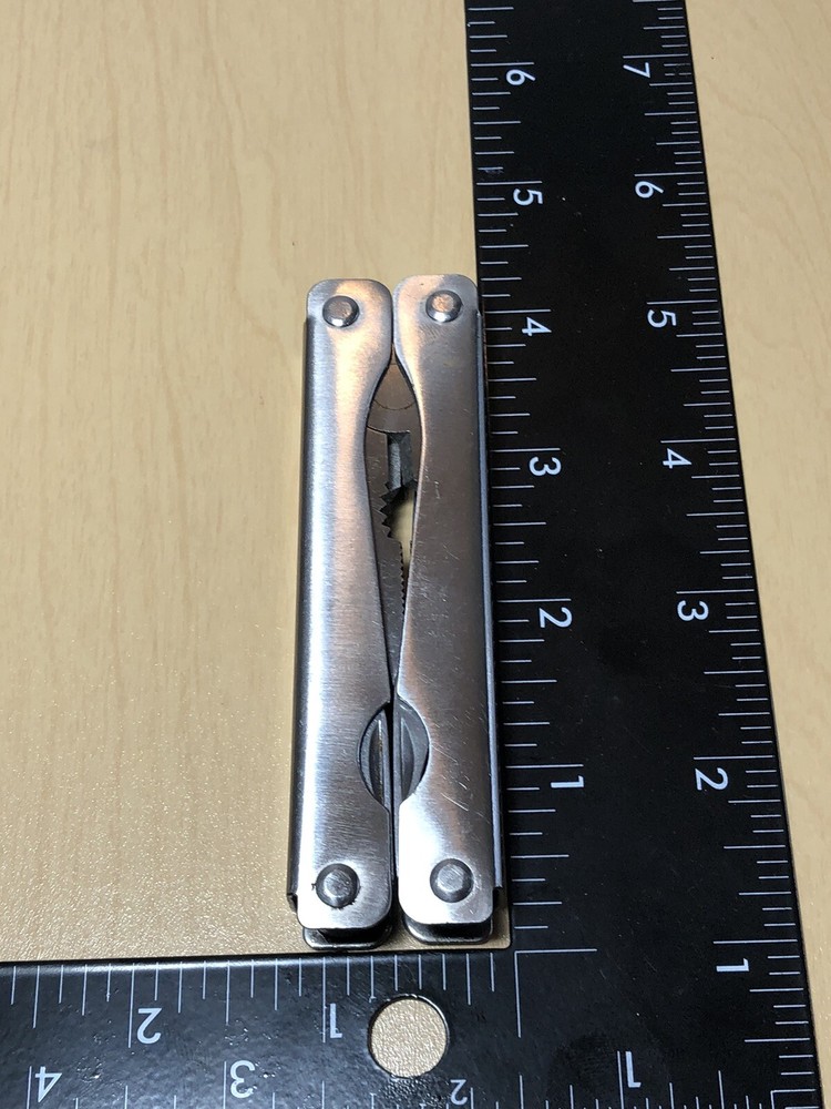 Pocket Multi-tool Stainless Pliers W/ Knife, Screwdriver, Phillips Unbranded