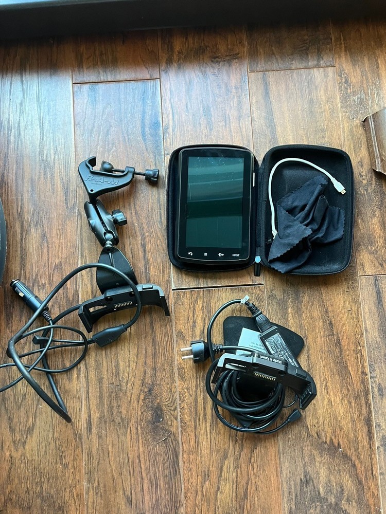 Garmin Aera 795 with yoke mount