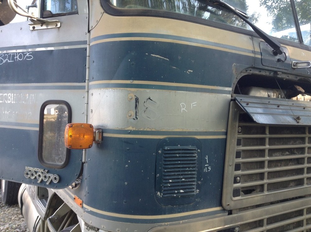 International 9670 ALUMINUM FRONT CORNER Panel